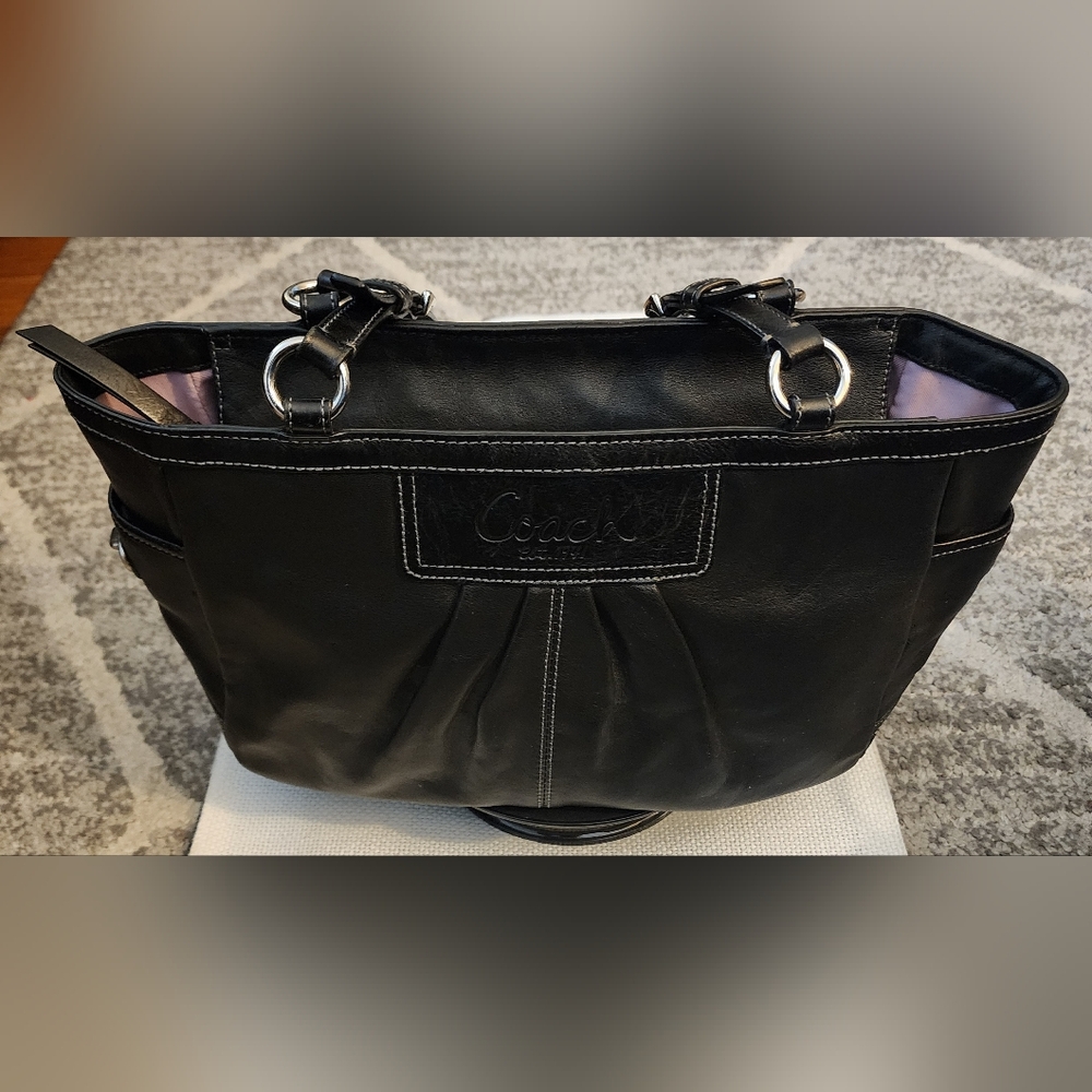 Coach Black Leather Pleated Shoulder Bag. F13759